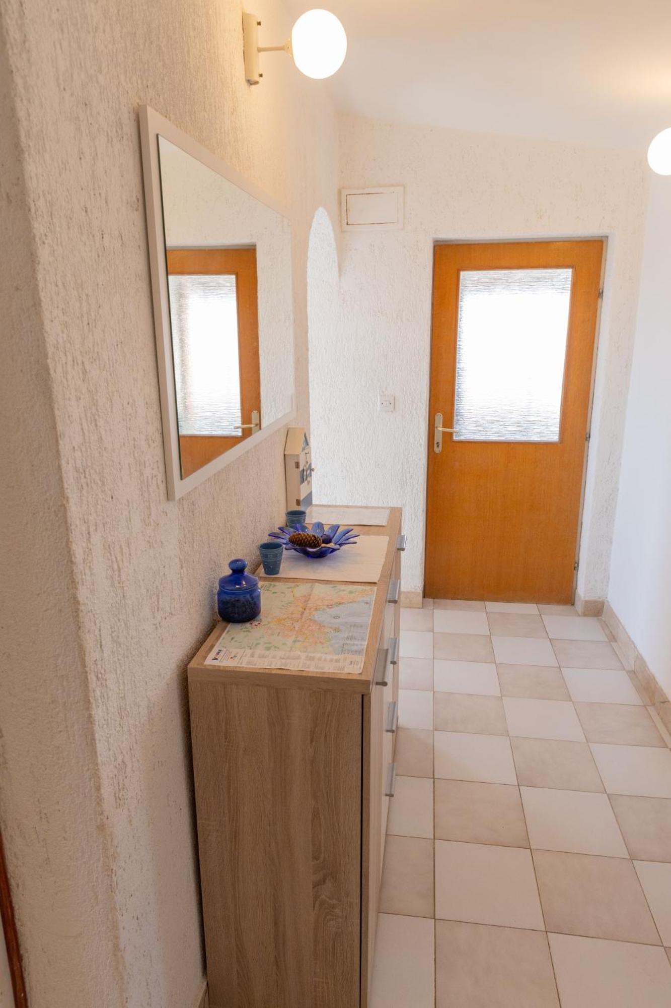 Apartmani Trlaja Vodice Exterior foto